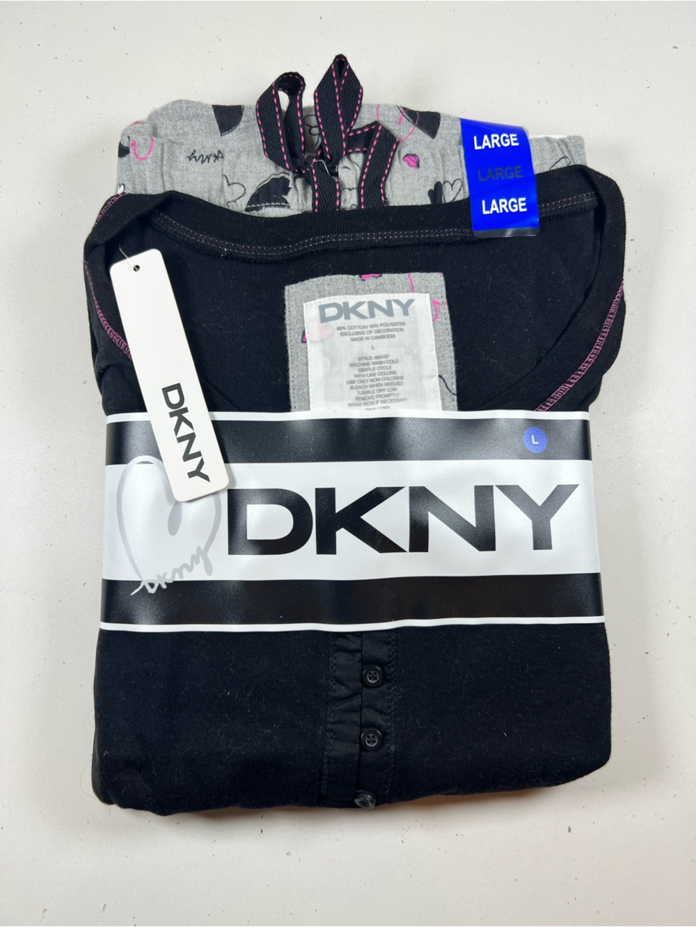 DKNY Pajama Set Women’s Large Gray Heart Print Long Sleeve Henley NWT